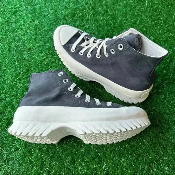 ✨New✨Converse Chuck Taylor All Star Lugged 2.0 Hi Dark Smoke Grey - Picture 3 of 8